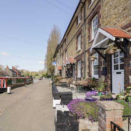 4 Canalside Cottages Тоустър Екстериор снимка