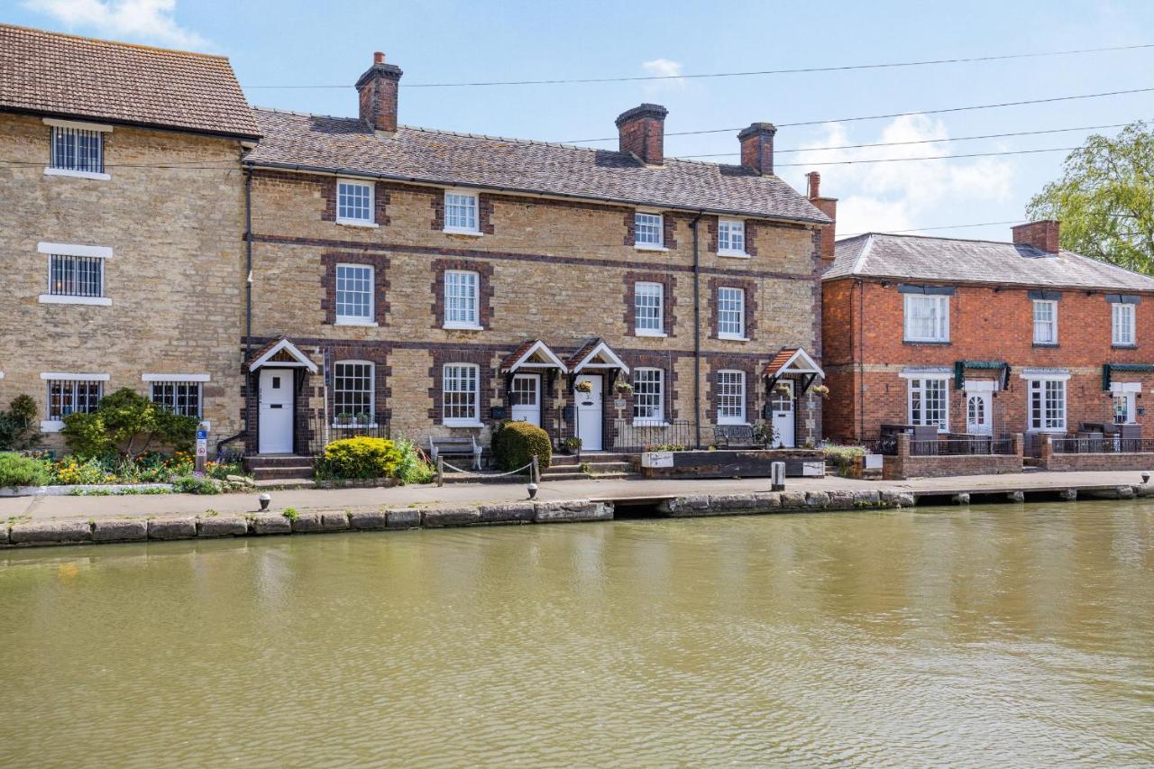 4 Canalside Cottages Тоустър Екстериор снимка
