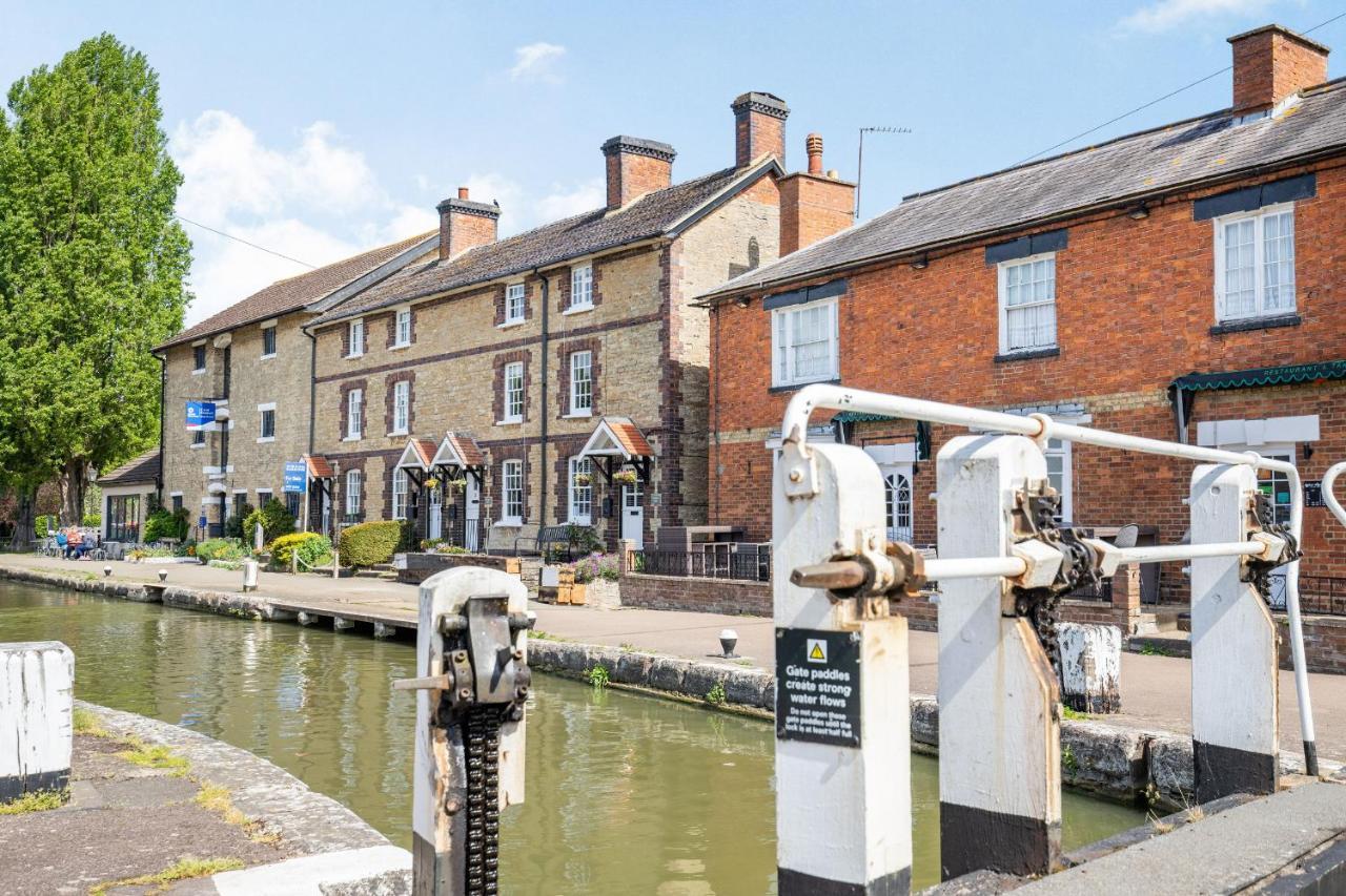 4 Canalside Cottages Тоустър Екстериор снимка